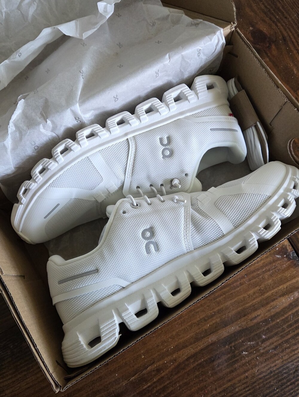 On Cloud 6 Sneakers